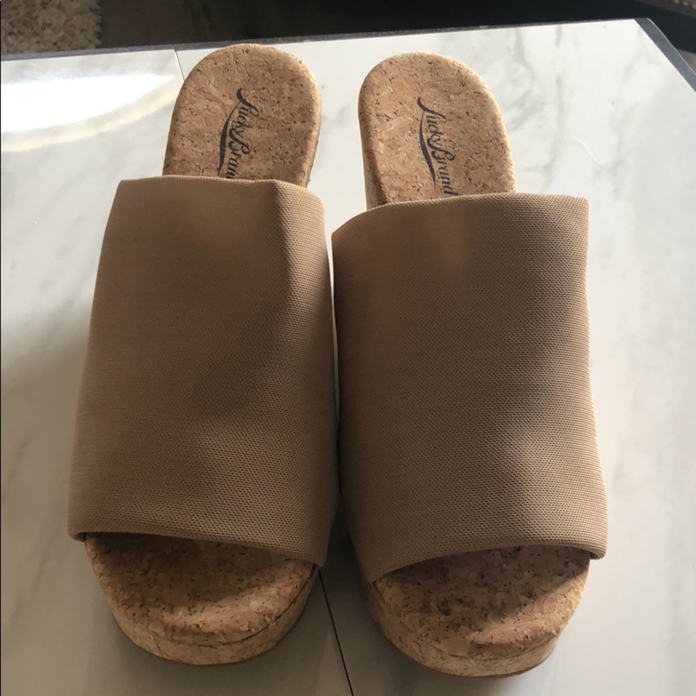 Brand new (still in box) Lucky Brand Marilyn wedge